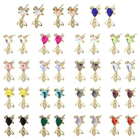 Серьги-гвоздики в форме рыбок из латуни с микропаве из кубических цирконий, со стеклом, стойки покрытие, золотые