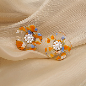 Charming Pearl Flower Stud Earrings with 3D Floral Design - Elegant and Versatile Transparent Ear Jewelry