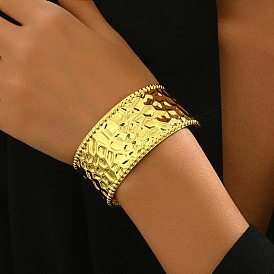 Кованый латунный браслет-манжета нерегулярной формы для женской вечеринки