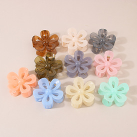 Resin Five-petal Flower Hair Clip with Hollow-out Design - Elegant and Stylish