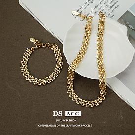Minimalist 18K Gold Bracelet for Women and Men - Sophisticated, Chic and Versatile Cold Tone Chain with a Touch of Luxury