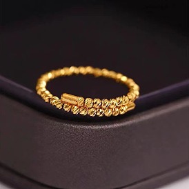 Латунные кольца-манжеты с круглыми бусинами