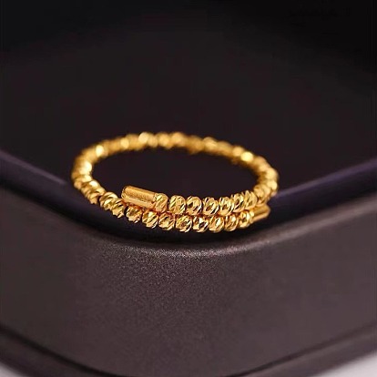 Латунные кольца-манжеты с круглыми бусинами