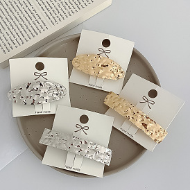 Geometric Elliptical Hair Clip with Metal Alloy Spring - Chic and Stylish