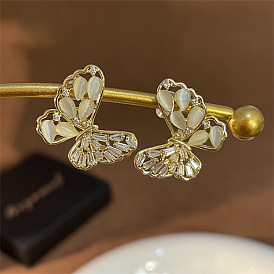 Clear and sweet rice-shaped opal butterfly zircon earrings femininity advanced design sense forest earrings