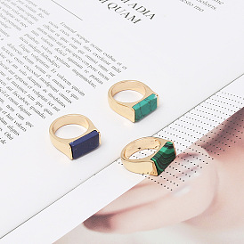 Chic Minimalist Alloy Stone Inlaid Rectangle Ring with Quality Plating - Fashionable European and American Jewelry