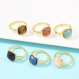 Кольца с натуральными драгоценными камнями и латунной фурнитурой., квадратный, граненые, стойки покрытие, золотые