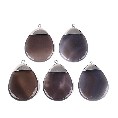 Pendentifs en agate grise naturelle, charmes de larme, avec les accessoires en laiton de tonalité de platine