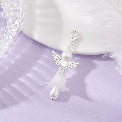 Подвеска в виде ангела из матового акрила и стеклянного жемчуга, с крыльями в виде сердца из сплава и застежками-клешнями лобстера, белые