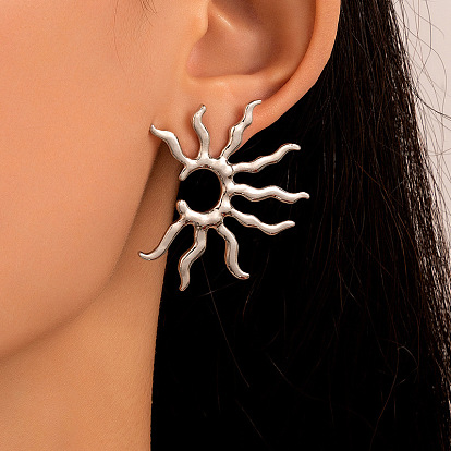 Geometric Sun-shaped Earrings for Women - Fashionable and Minimalist Ear Studs