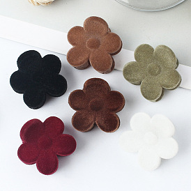 Velvet Flower Hair Clip for Autumn and Winter - Fashionable and Stylish Hair Accessory