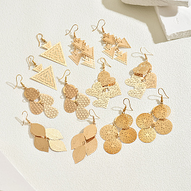 Железо болтаться серьги, золотые