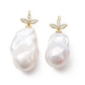 Подвески из натурального барочного жемчуга кеши, Подвески в виде самородков с латунными микропаве и прозрачными фианитами в форме листа., белые