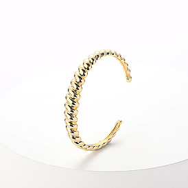 18K Gold Plated Adjustable Twisted Brass Bangle for Fashionable Women