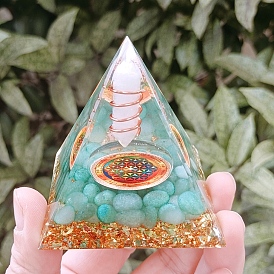 Orgonite Pyramid Resin Energy Generators, Reiki Natural Quartz Crystal & Green Aventurine Chips Inside for Home Office Desk Decoration