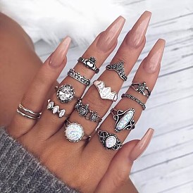 Luxury Crown Diamond Ring Set with 12 Jointed Turtle Gemstone Rings