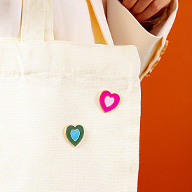 Colorful Heart-Shaped Brooch with Geometric Design for Bag Accessories