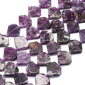 Нити натуральных фиолетовых турмалиновых бусин, алмазная форма