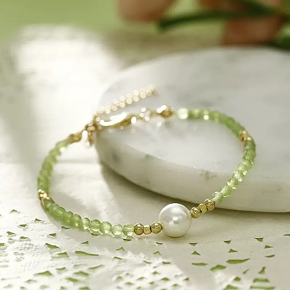 Handmade White Round Shell Pearl and Faceted Round Glass Beaded Bracelets for Women, Golden