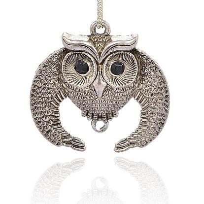 Plaqué argent antique pendentifs d'oiseaux alliage de strass, chouette pour Halloween, 48x49x10mm, Trou: 3mm