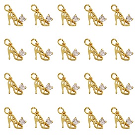 20 piezas de dijes de tacón de aguja de zirconia cúbica micro pavé de latón, con anillo de salto, larga duración plateado, zapatos de tacón alto, Claro
