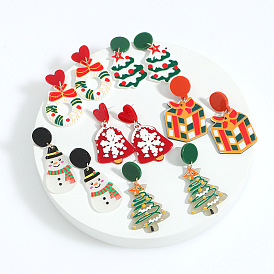 Pendientes de resina de árbol de navidad con regalo de copo de nieve - pendientes festivos de dibujos animados 3d