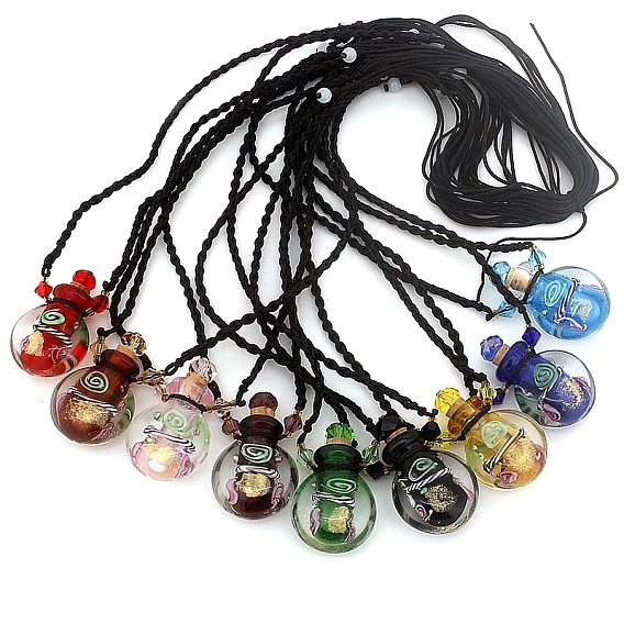Ожерелье из флакона духов лэмпворк с веревками
