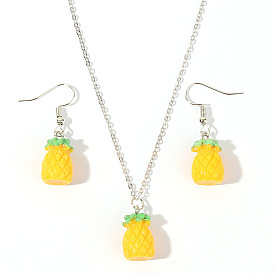 Ensemble de bijoux chic en forme d'ananas pour femmes, avec boucles d'oreilles et collier sur le thème des fruits, de style rustique