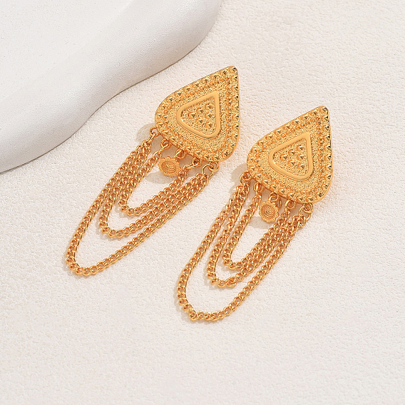 Серьги-гвоздики из сплава с подвеской в виде треугольника и цепочки