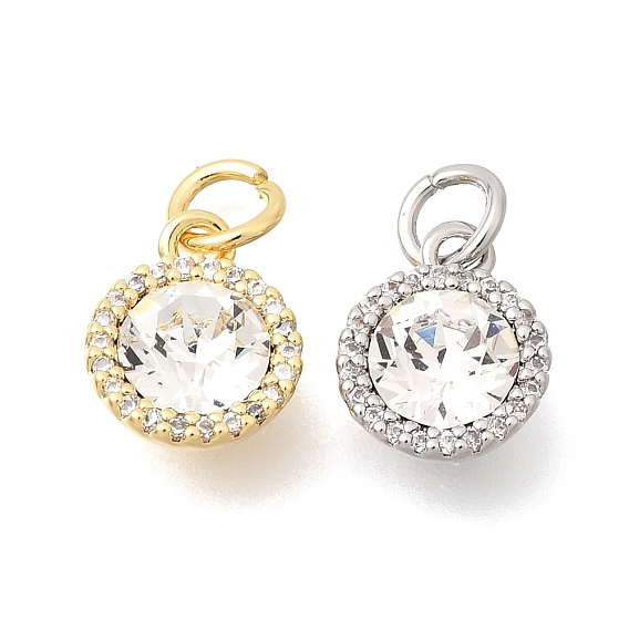 Подвески из латуни с микропаве, прозрачными кубическими циркониями и стеклом., плоский круглый шарм, с целью перехода в кольце, граненые