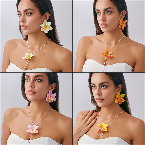 Кулон в виде цветка из ткани, цепочка из искусственной кожи с вощеным шнуром и кисточкой., платина