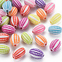 Des perles en plastique, ovale