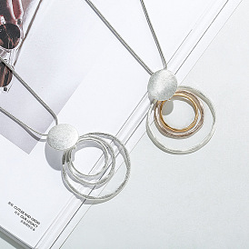 Подвеска-колье из сплава в виде тройного круга для женщин