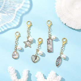 5 шт. 5 стили латунная эмаль имитация раковины морского ушка подвеска украшения, со стеклянной жемчужной бусиной и застежками-карабинами, конский глаз, сердце, слеза, звезда и прямоугольник