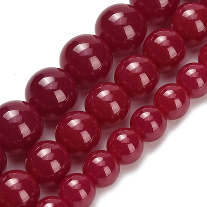 Нити бусин из красного корунда, выращенного в лаборатории, круглые