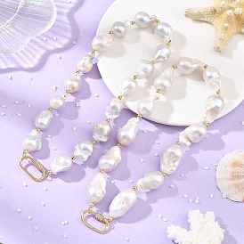 Collares con cuentas de perlas keshi barrocas naturales, con dijes de cierre de mosquetón de rosca con micro pavé de circonita cúbica transparente de latón, blanco