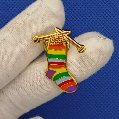 Knit Lover Rainbow Sock Brooch Christmas Gift Sock Metal Enamel Badge Lapel Pin Apparel