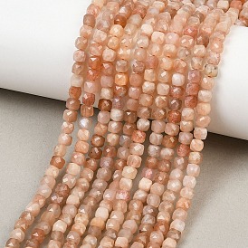 Натуральный персиковый лунный камень, граненые, кубические