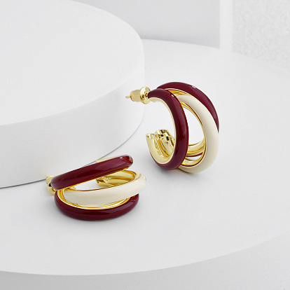 Латунные серьги-гвоздики в форме буквы С, с эмалью