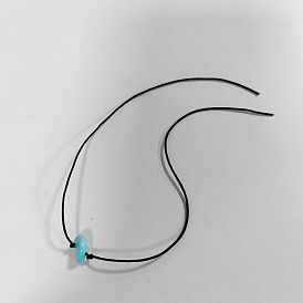 Herstellung von Armbändern aus natürlichen und synthetischen Edelsteinen, mit Nylonfaden