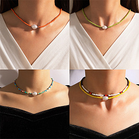 Minimalist Mixed Color Pearl Necklace for Women - Unique and Chic Single Layer Jewelry Piece