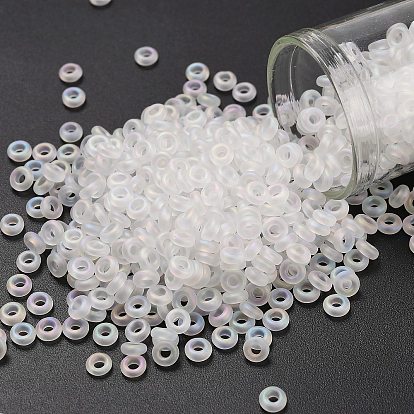 Полукруглые бусины toho, японский бисер