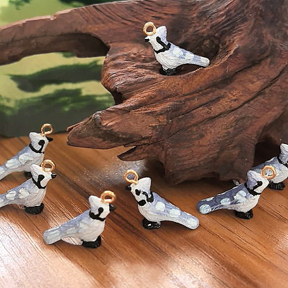 Подвески из непрозрачной смолы, окрашенные распылением, очарование птицы, с позолоченными железными петлями