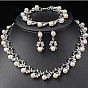 Ожерелья, браслеты и серьги-гвоздики из сплава, хрустальных страз и пластиковых жемчужин в форме листьев