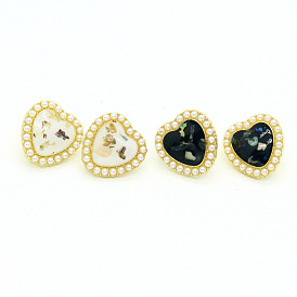 European Retro Minimalist Black and White Pearl Heart Earrings - Unique, Elegant, Vintage