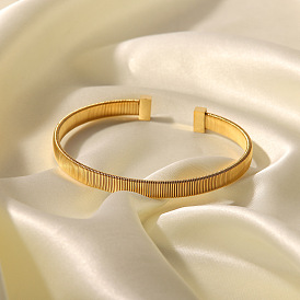 Minimalist Stainless Steel and 18K Gold Open Cuff Bangle with Design Appeal