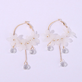 Fashionable Acrylic Flower Hoop Earrings - Elegant and Beautiful Waterdrop Ear Decor.