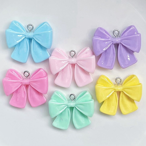 Непрозрачные подвески смолы, бантом, с платиновым тоном железная петля