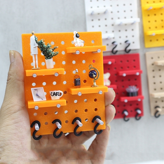 Пластиковые настенные перфорированные миниатюрные украшения, аксессуары для домашнего кукольного домика с микро-ландшафтом, притворяясь опорными украшениями