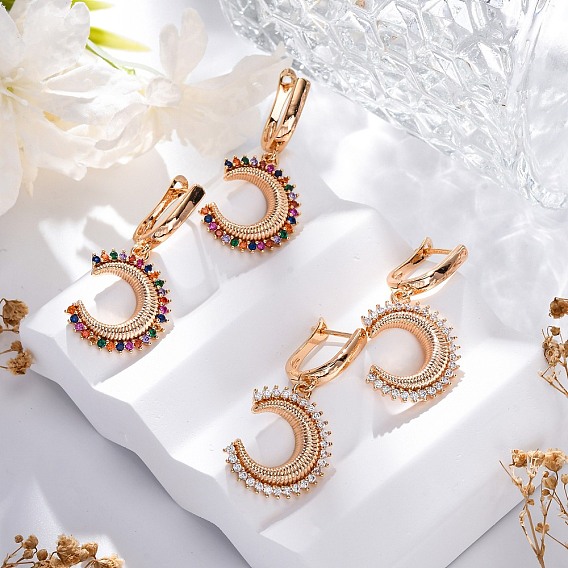 Латунные микро проложить серьги обруча кубического циркония, долговечный, стойки покрытие, без свинца и без кадмия, c-образный